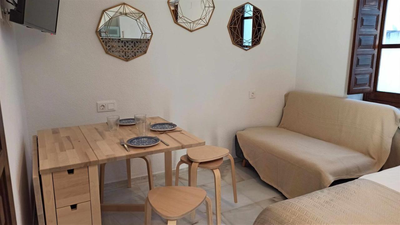 La Pequena Taifa I Apartment กอร์โดบา ภายนอก รูปภาพ